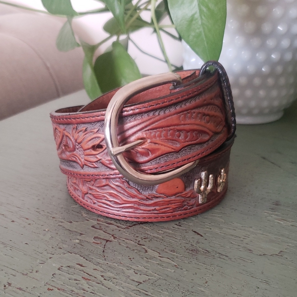 Vintage Tooled Embossed Leather Eagle Cactus Silver Western Belt